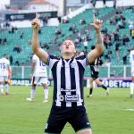 figueirense-vence-o-maranhao,-mas-termina-a-serie-c-diante-do-espelho-dos-proprios-erros-na-temporada