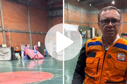 rio-sobe-7-centimetros-por-hora-e-familias-comecam-a-deixar-casas-com-ajuda-do-exercito-em-sc