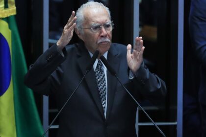 ex-presidente-jose-sarney-e-internado-com-quadro-de-pneumonia