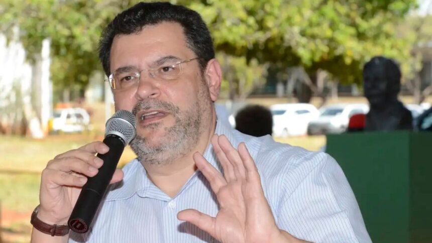 candidato-a-presidente,-rui-costa-defende-distribuicao-de-terras-durante-visita-a-indigenas-em-ms