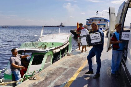 seca-no-amazonas-preocupa-justica-eleitoral-intensificando-distribuicao-de-urnas-eletronicas